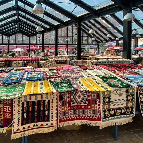 New Bazaar, Tirana