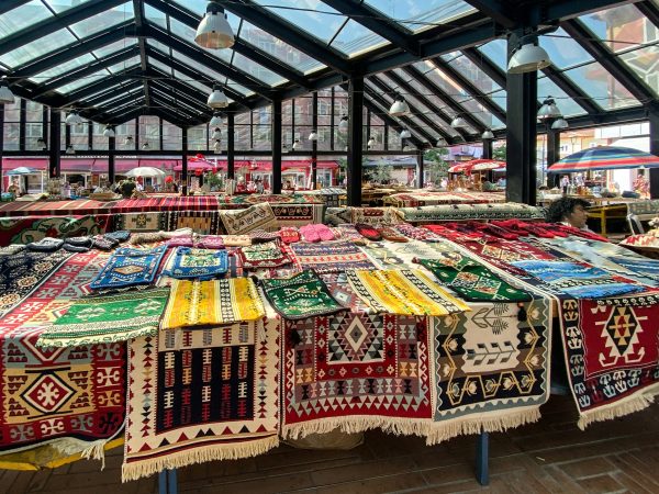 New Bazaar, Tirana